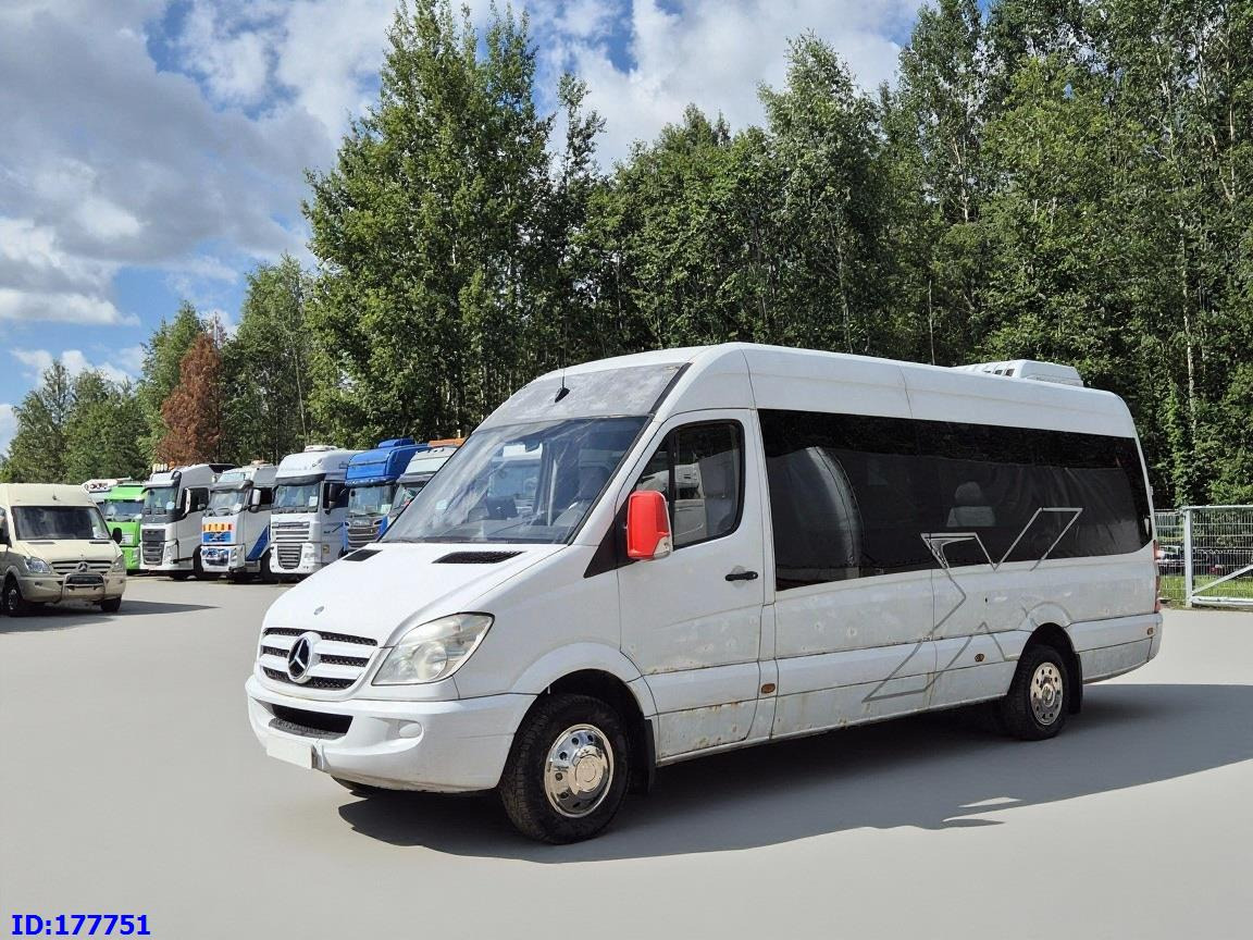 MERCEDES-BENZ Sprinter 518 - VIP - 17-seater - Minibus, Furgão de passageiros: foto 1 MERCEDES-BENZ Sprinter 518 - VIP - 17-seater - Minibus, Furgão de passageiros: foto 1