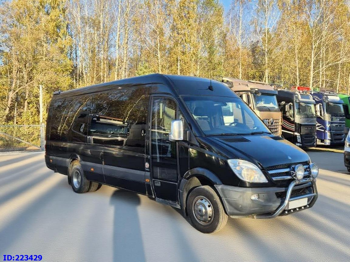 MERCEDES-BENZ Sprinter 519 VIP - 17 Seater - Euro 5 - Autocarro: foto 2 MERCEDES-BENZ Sprinter 519 VIP - 17 Seater - Euro 5 - Autocarro: foto 2