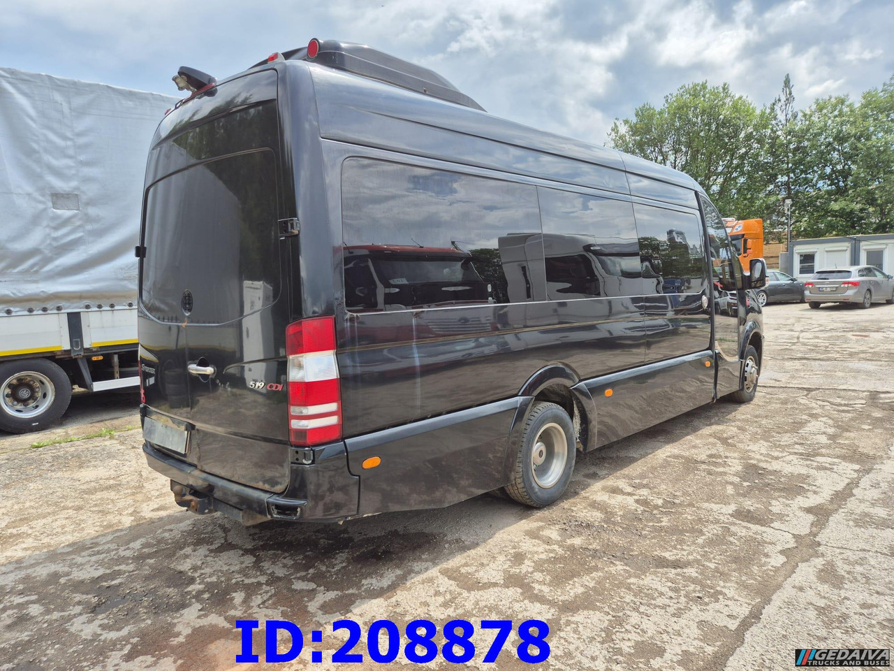 MERCEDES-BENZ Sprinter 519 -VIP- 17 places - Autocarro: foto 5 MERCEDES-BENZ Sprinter 519 -VIP- 17 places - Autocarro: foto 5