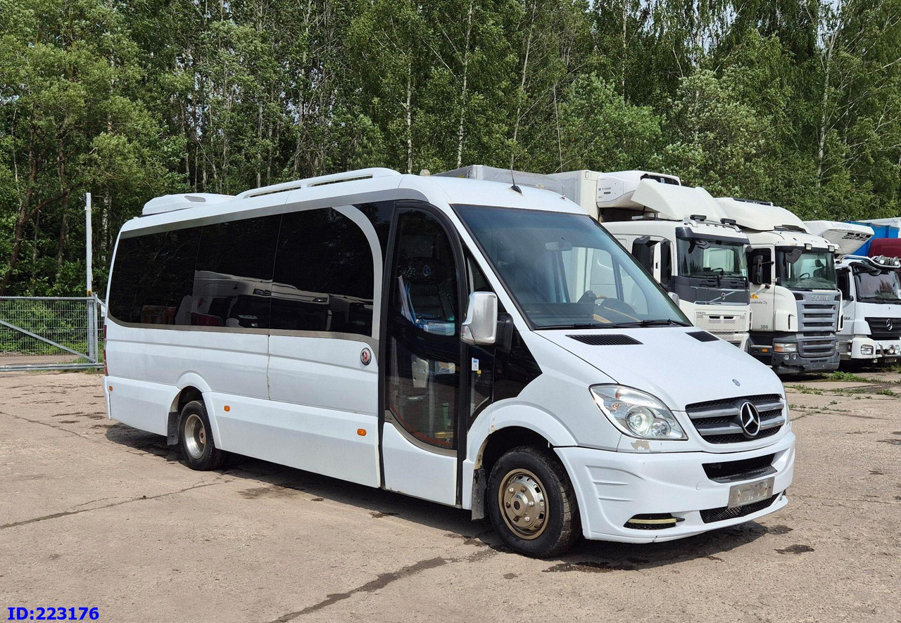 MERCEDES-BENZ Sprinter 519 VIP Luxury - Minibus, Furgão de passageiros: foto 1 MERCEDES-BENZ Sprinter 519 VIP Luxury - Minibus, Furgão de passageiros: foto 1