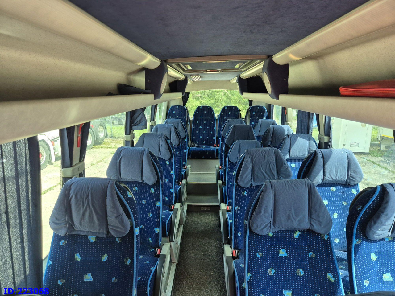 Autocarro MERCEDES-BENZ Sprinter 616 Sunset 23-Seater: foto 14