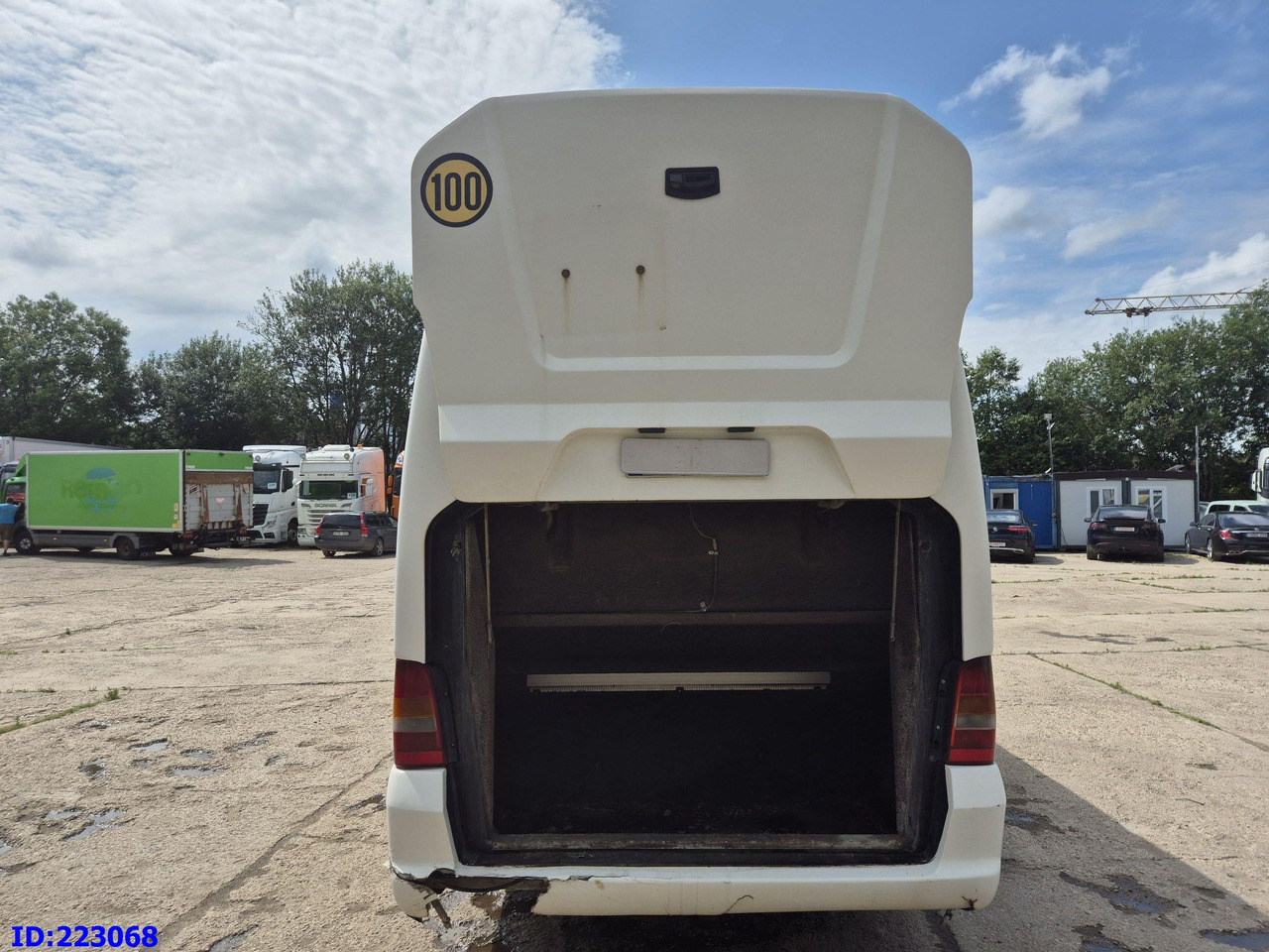 Autocarro MERCEDES-BENZ Sprinter 616 Sunset 23-Seater: foto 6