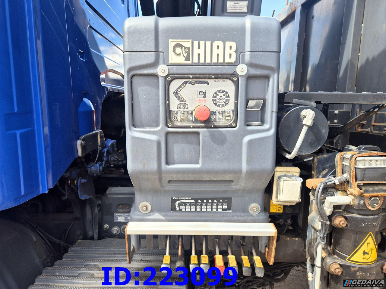Camião de caixa aberta/ Plataforma SCANIA G440 6x2 +  Crane HIAB X-Hiduo 188: foto 11