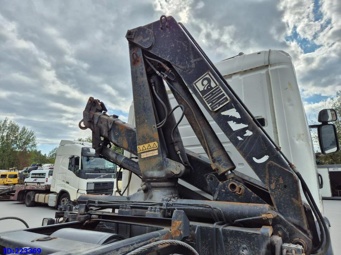 SCANIA R124 420 + Crane HIAB 140AW - Camião basculante: foto 5 SCANIA R124 420 + Crane HIAB 140AW - Camião basculante: foto 5