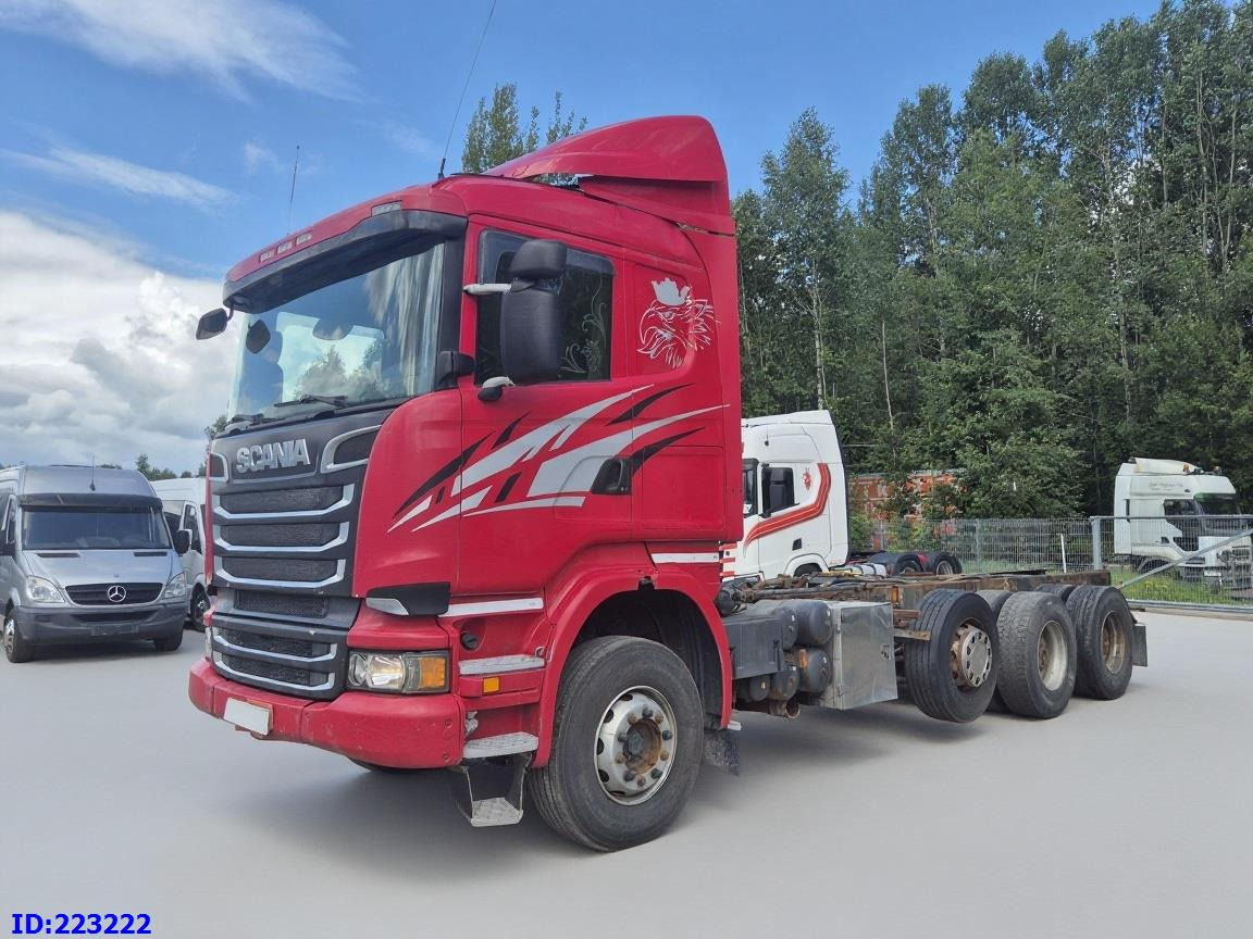 SCANIA R620 - 8x4 - Steering axle - Camião chassi: foto 1 SCANIA R620 - 8x4 - Steering axle - Camião chassi: foto 1