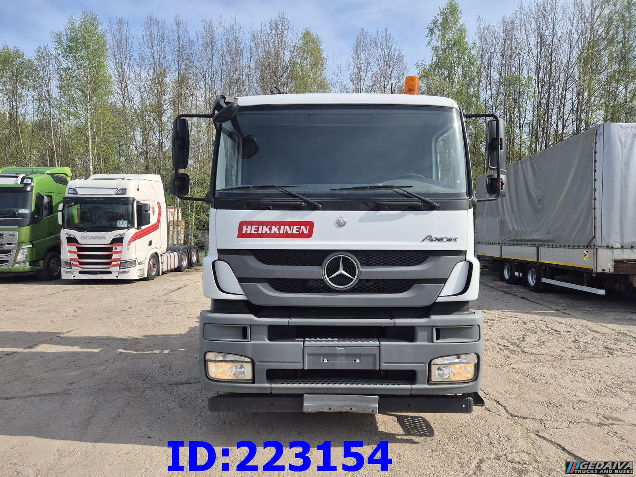 MERCEDES-BENZ Axor 1840 + Crane Epsilon Palfinger 0150Z - Tractor: foto 2 MERCEDES-BENZ Axor 1840 + Crane Epsilon Palfinger 0150Z - Tractor: foto 2