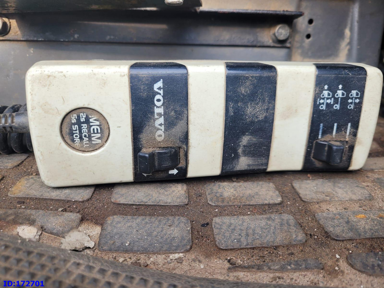 Tractor VOLVO FH12 460HP 6x4 Manual BigAxles: foto 7 Tractor VOLVO FH12 460HP 6x4 Manual BigAxles: foto 7