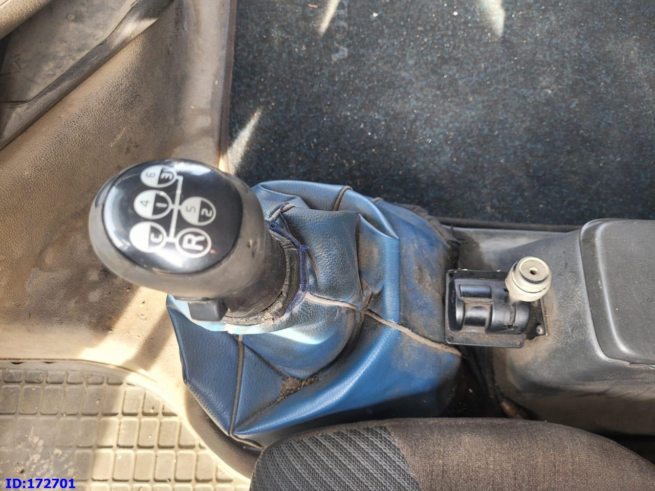 Tractor VOLVO FH12 460HP 6x4 Manual BigAxles: foto 13 Tractor VOLVO FH12 460HP 6x4 Manual BigAxles: foto 13