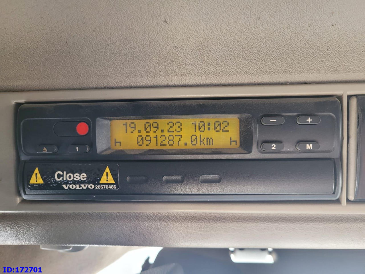 Tractor VOLVO FH12 460HP 6x4 Manual BigAxles: foto 14 Tractor VOLVO FH12 460HP 6x4 Manual BigAxles: foto 14