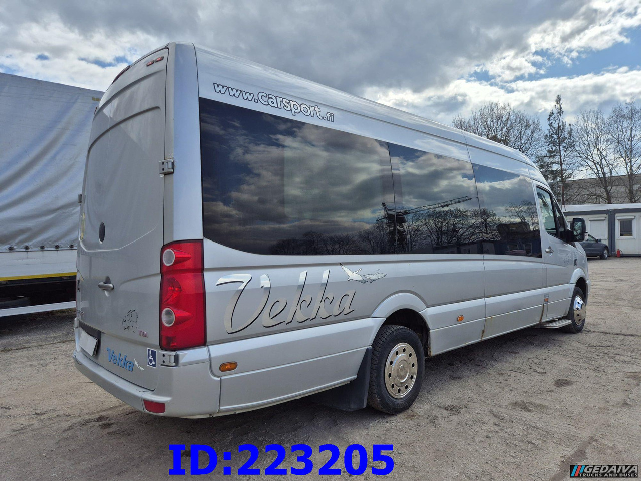VOLKSWAGEN Crafter VIP - 17-seats - Euro5 - Autocarro: foto 5 VOLKSWAGEN Crafter VIP - 17-seats - Euro5 - Autocarro: foto 5