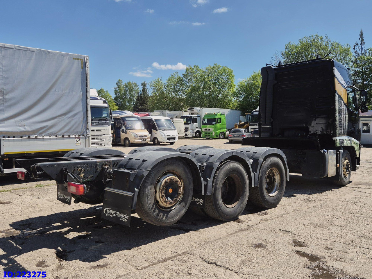 VOLVO FH13 540HP 8X4 (Steering axle) RETARDER - Camião chassi: foto 5 VOLVO FH13 540HP 8X4 (Steering axle) RETARDER - Camião chassi: foto 5