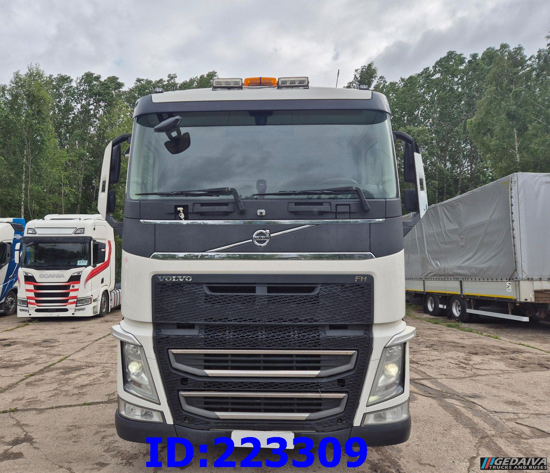 VOLVO FH13 540HP 8x2 Hook lift (2axles steering - 2 axles lifting) - Camião polibenne: foto 2 VOLVO FH13 540HP 8x2 Hook lift (2axles steering - 2 axles lifting) - Camião polibenne: foto 2