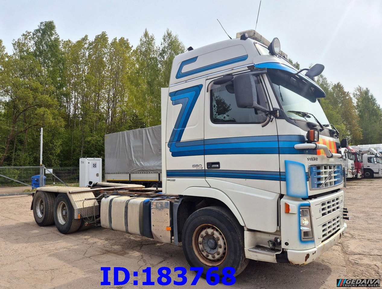 VOLVO FH16 580HP 6x4 BigAxles - Camião chassi: foto 4 VOLVO FH16 580HP 6x4 BigAxles - Camião chassi: foto 4