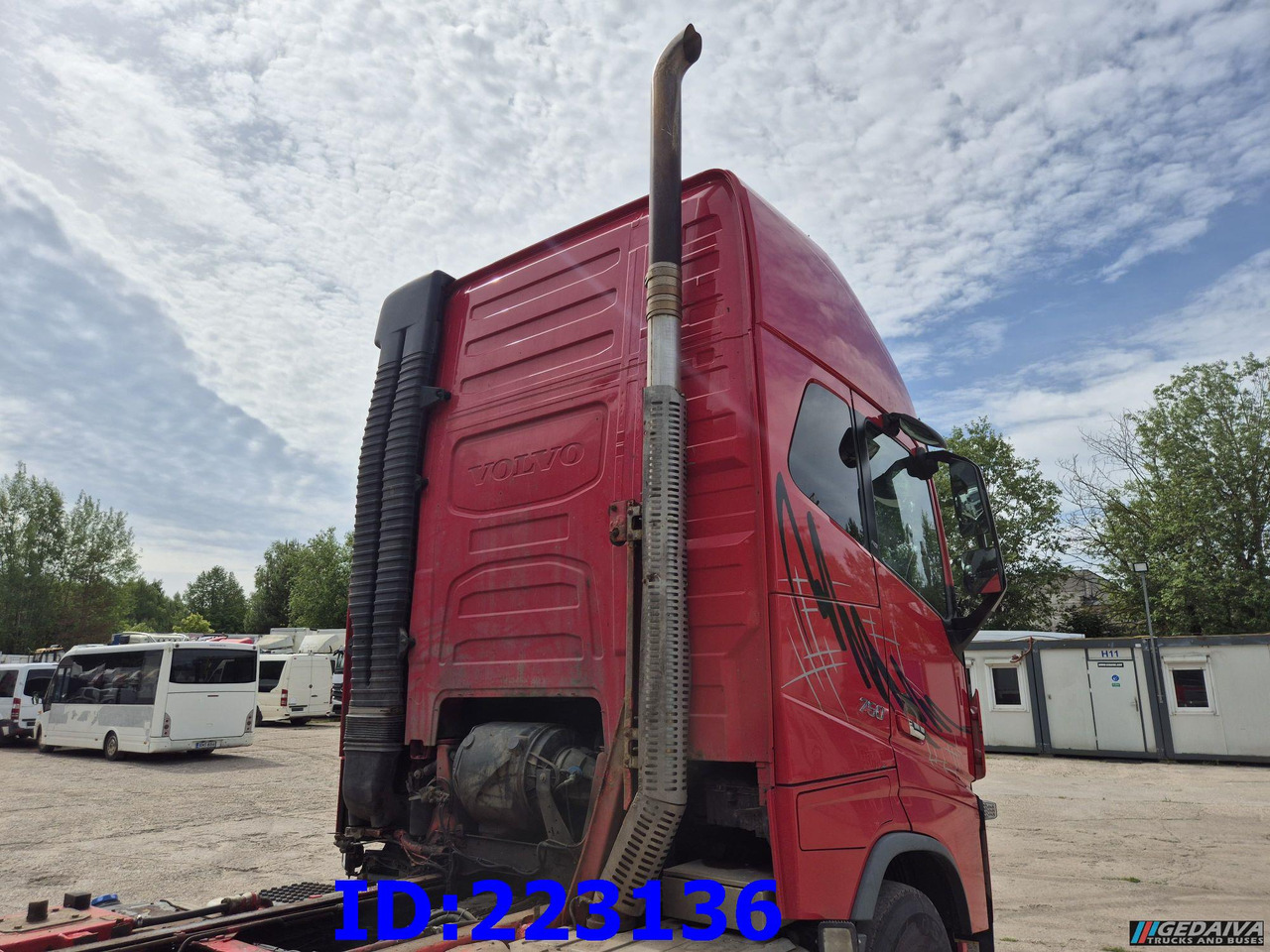 VOLVO FH16 750HP - 8x4 -Big Axles - Camião de transporte de madeira: foto 5 VOLVO FH16 750HP - 8x4 -Big Axles - Camião de transporte de madeira: foto 5