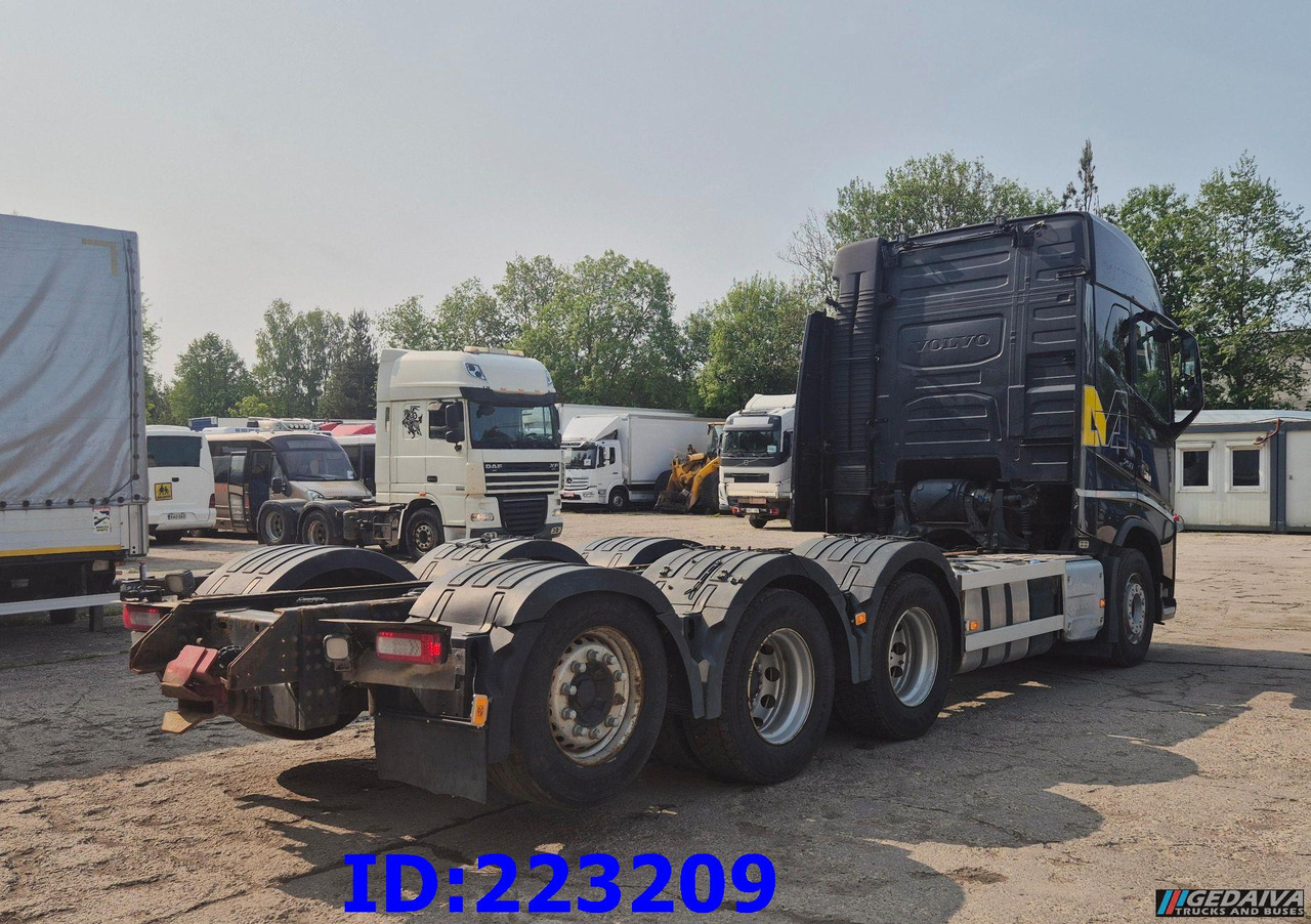 VOLVO FH16 750HP 8x4 Steering axle - Camião chassi: foto 5 VOLVO FH16 750HP 8x4 Steering axle - Camião chassi: foto 5