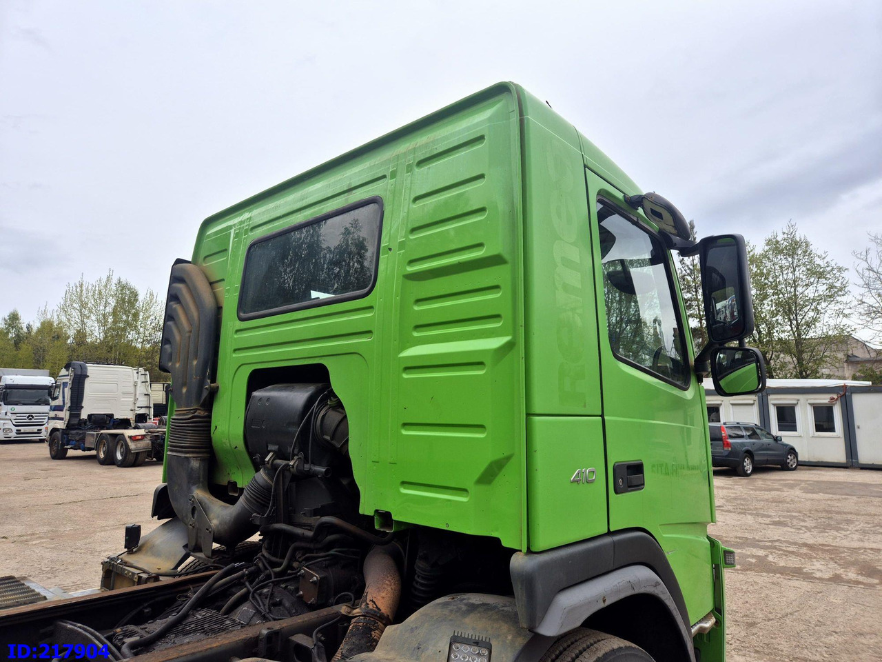 VOLVO FM 410HP 8x4 (Steering axle) - Camião chassi: foto 5 VOLVO FM 410HP 8x4 (Steering axle) - Camião chassi: foto 5