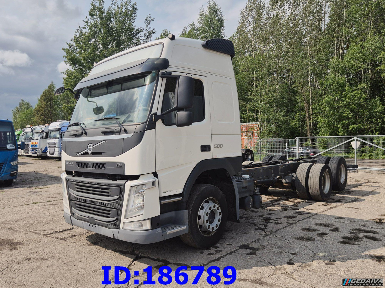VOLVO FM13 500HP 6x2 - Camião chassi: foto 1 VOLVO FM13 500HP 6x2 - Camião chassi: foto 1