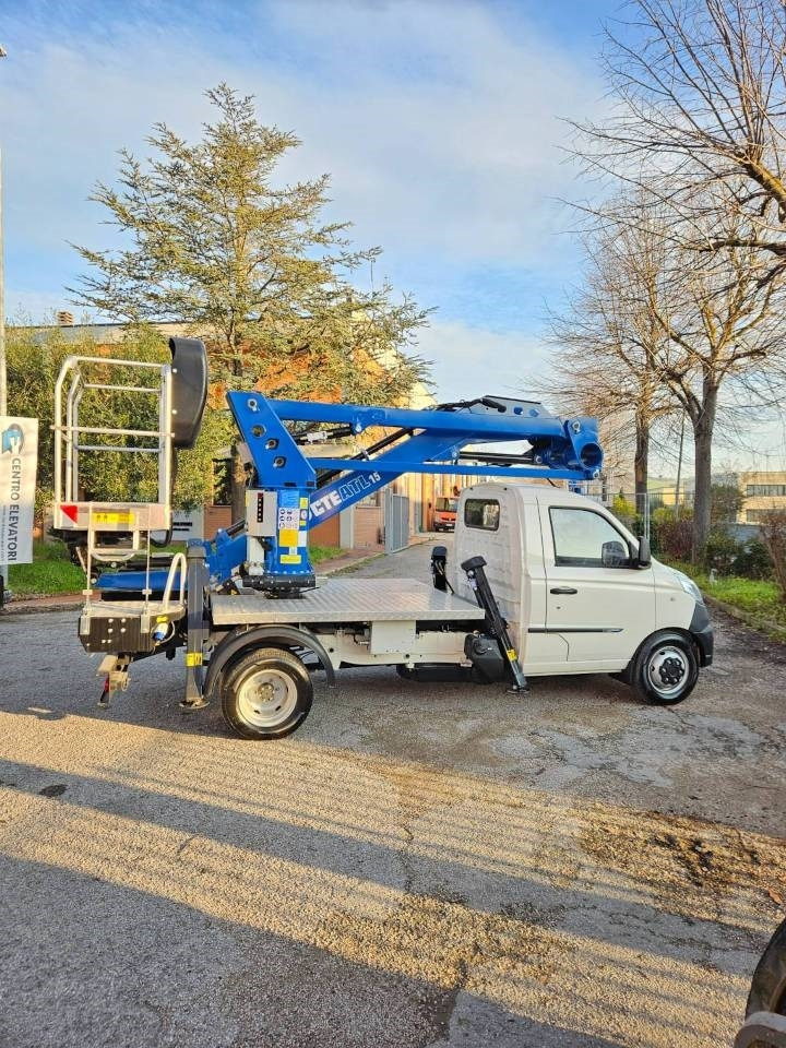 CTE ATL 15 - Caminhão com plataforma aérea: foto 5 CTE ATL 15 - Caminhão com plataforma aérea: foto 5