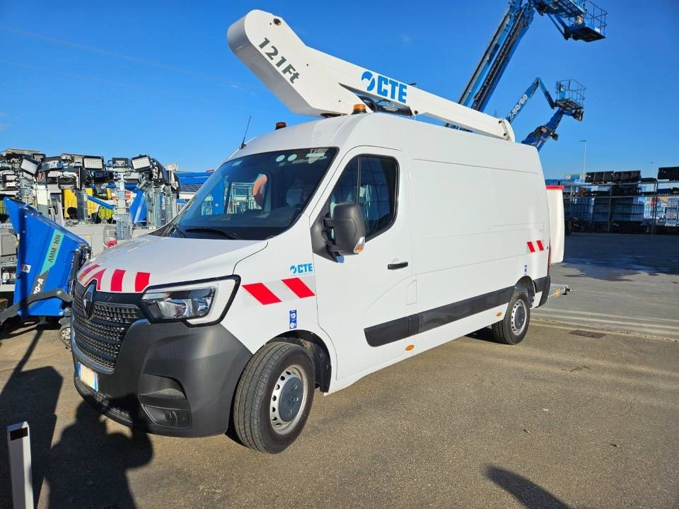 CTE VAN FT 121 - Caminhão com plataforma aérea: foto 2 CTE VAN FT 121 - Caminhão com plataforma aérea: foto 2