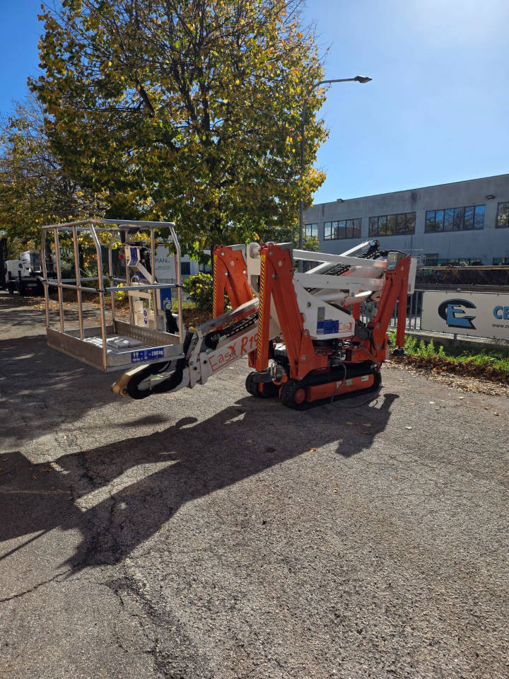 EASY LIFT R 190 - Plataforma aranha: foto 3 EASY LIFT R 190 - Plataforma aranha: foto 3