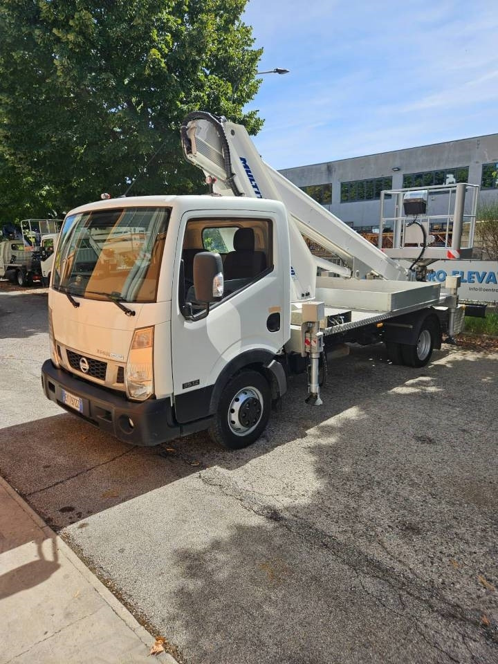 Multitel MT 1820 EX - Caminhão com plataforma aérea: foto 5 Multitel MT 1820 EX - Caminhão com plataforma aérea: foto 5