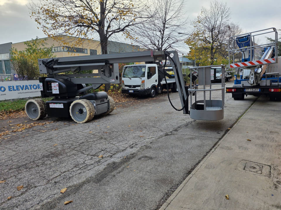 NIFTYLIFT HR 15 HDE - Plataforma articulada: foto 5 NIFTYLIFT HR 15 HDE - Plataforma articulada: foto 5