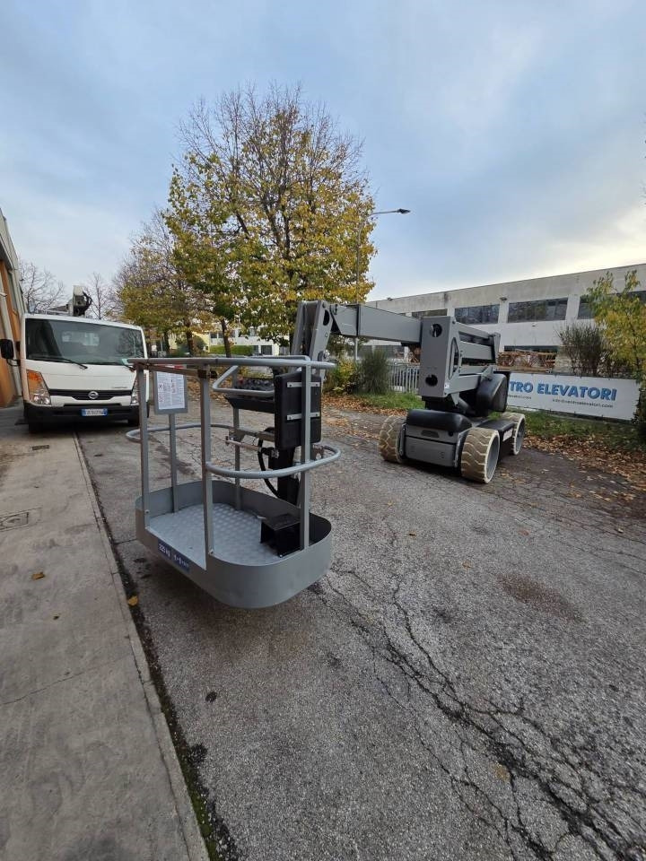 Locação financeira de Niftylift HR 15 HDE  Niftylift HR 15 HDE: foto 8