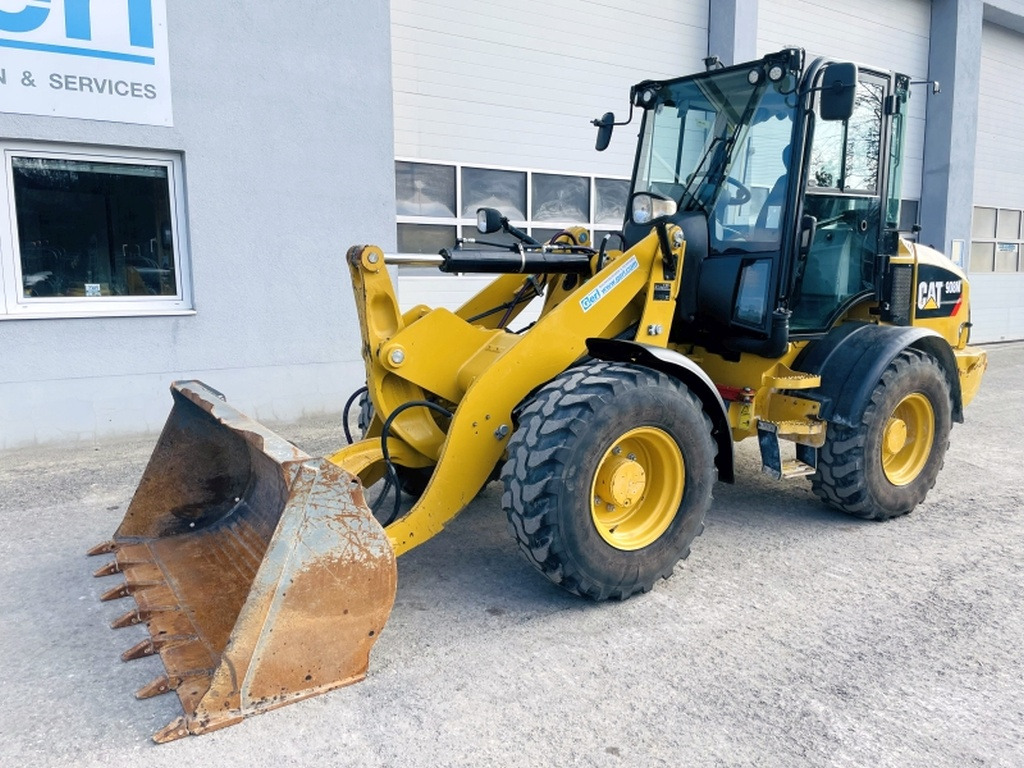 Caterpillar 908M (3927) - Pá carregadora de rodas: foto 4 Caterpillar 908M (3927) - Pá carregadora de rodas: foto 4