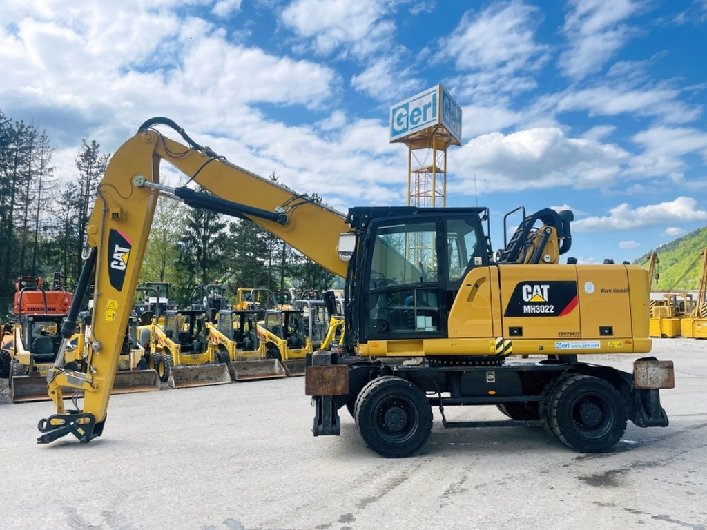 Caterpillar MH3022 (3993) - Manipulador de material: foto 1 Caterpillar MH3022 (3993) - Manipulador de material: foto 1