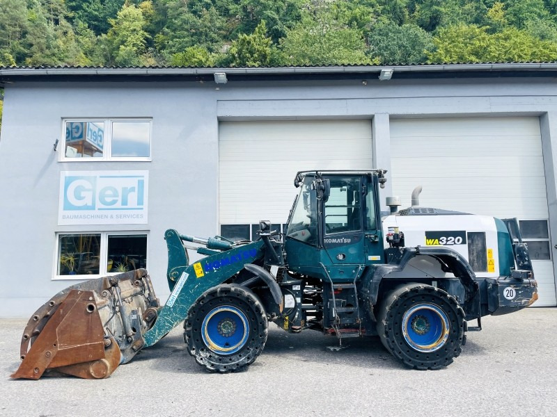 Komatsu WA320-8 (3661) - Pá carregadora de rodas: foto 3 Komatsu WA320-8 (3661) - Pá carregadora de rodas: foto 3