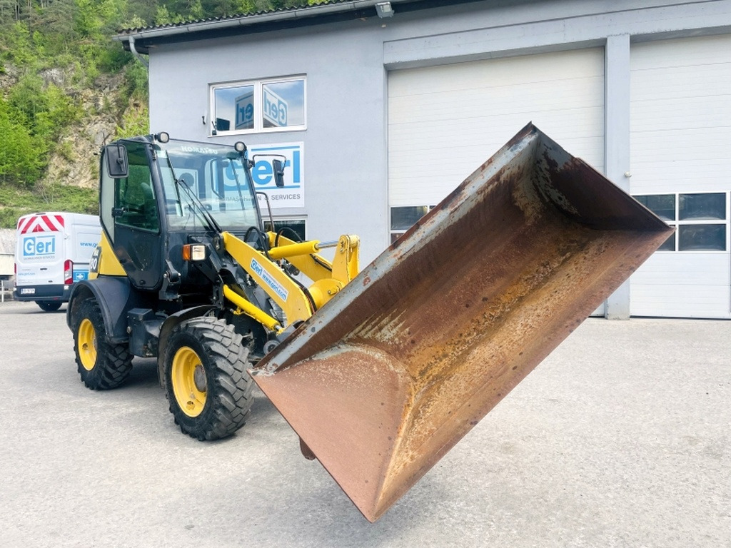 Komatsu WA80-6 (3991) - Pá carregadora de rodas: foto 2 Komatsu WA80-6 (3991) - Pá carregadora de rodas: foto 2