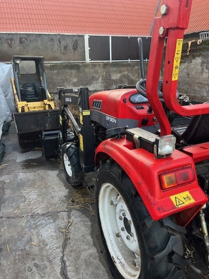 Dong feng DF304 - Mini trator: foto 3 Dong feng DF304 - Mini trator: foto 3