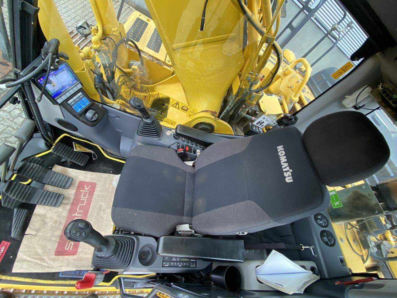 Komatsu HB365LC-3 - Escavadora de rastos: foto 3 Komatsu HB365LC-3 - Escavadora de rastos: foto 3