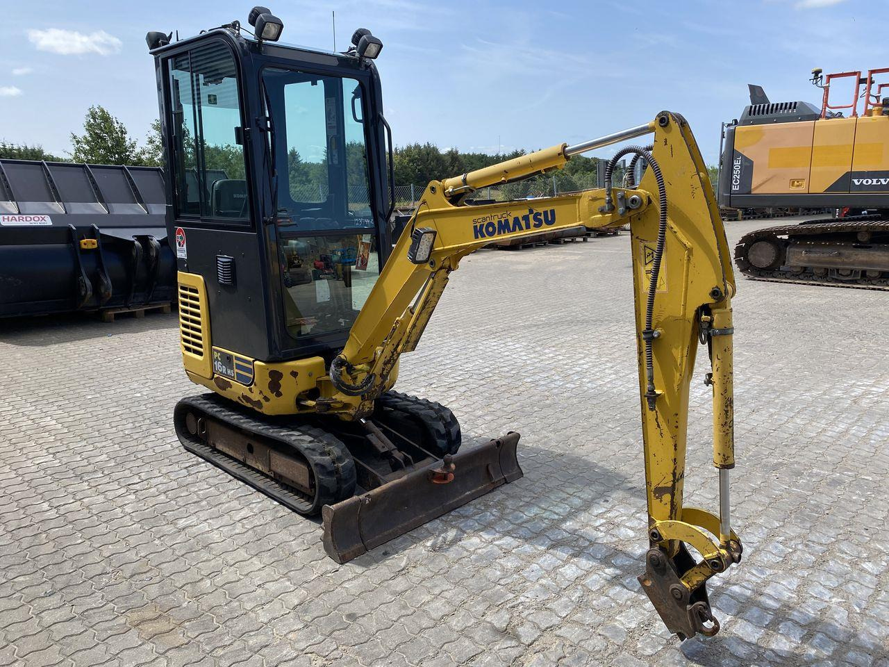 Komatsu PC16R-3HS - Mini escavadeira: foto 5 Komatsu PC16R-3HS - Mini escavadeira: foto 5