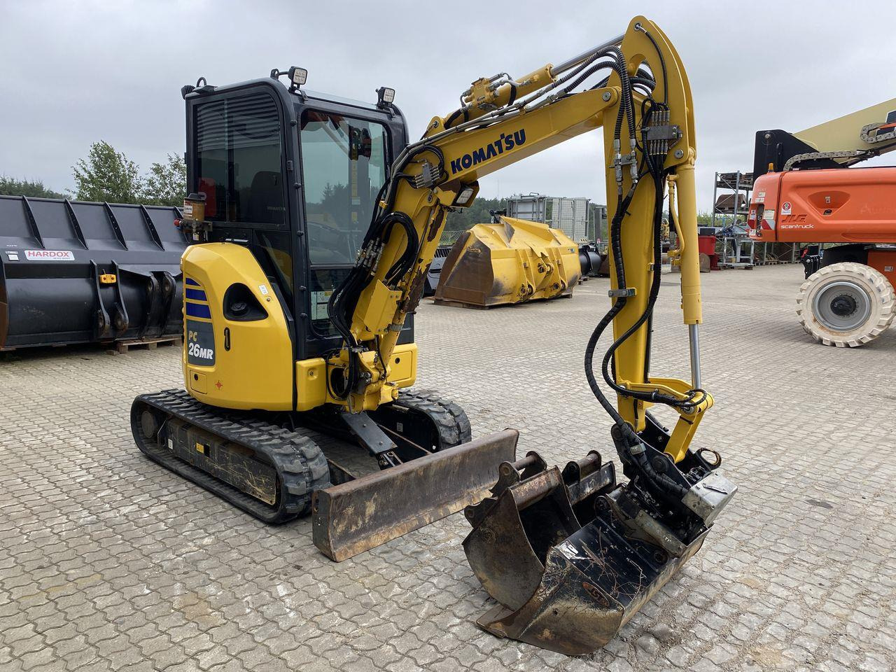 Komatsu PC26MR-5 - Mini escavadeira: foto 5 Komatsu PC26MR-5 - Mini escavadeira: foto 5