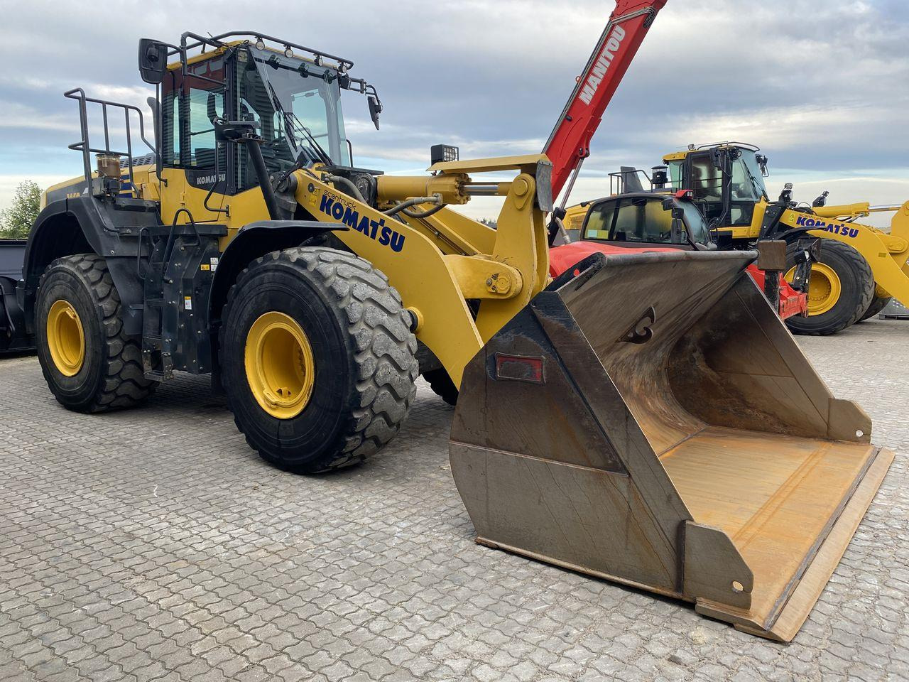 Komatsu WA480-8 - Pá carregadora de rodas: foto 5 Komatsu WA480-8 - Pá carregadora de rodas: foto 5