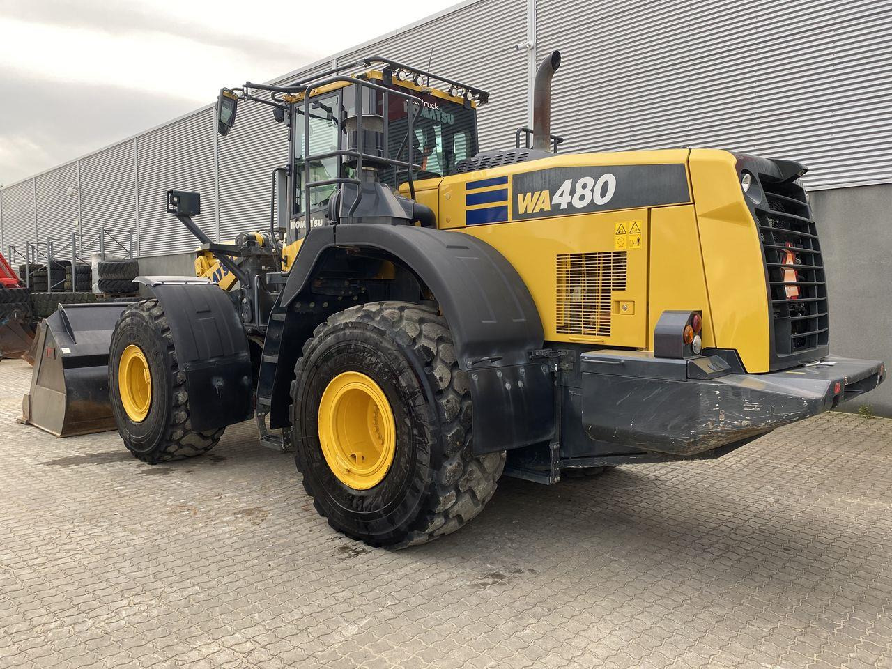 Komatsu WA480-8 - Pá carregadora de rodas: foto 2 Komatsu WA480-8 - Pá carregadora de rodas: foto 2