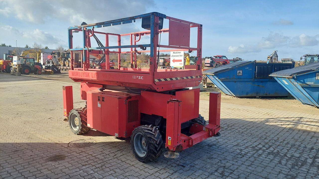Manitou 120SC - Plataforma de Tijera/ Plataforma de tesoura: foto 4 Manitou 120SC - Plataforma de Tijera/ Plataforma de tesoura: foto 4