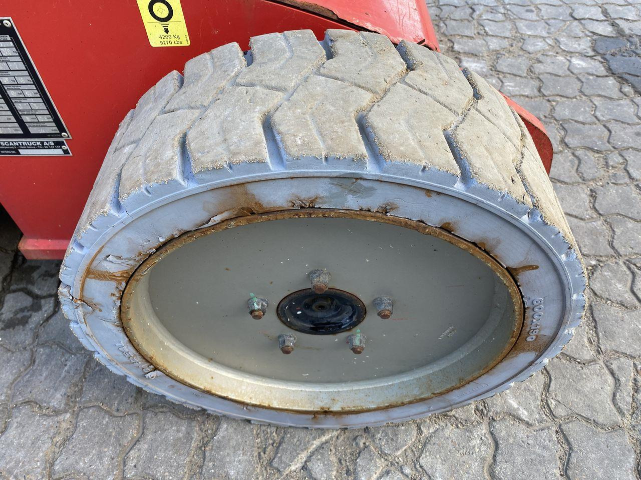 Plataforma articulada Manitou 170AETJ-L: foto 6
