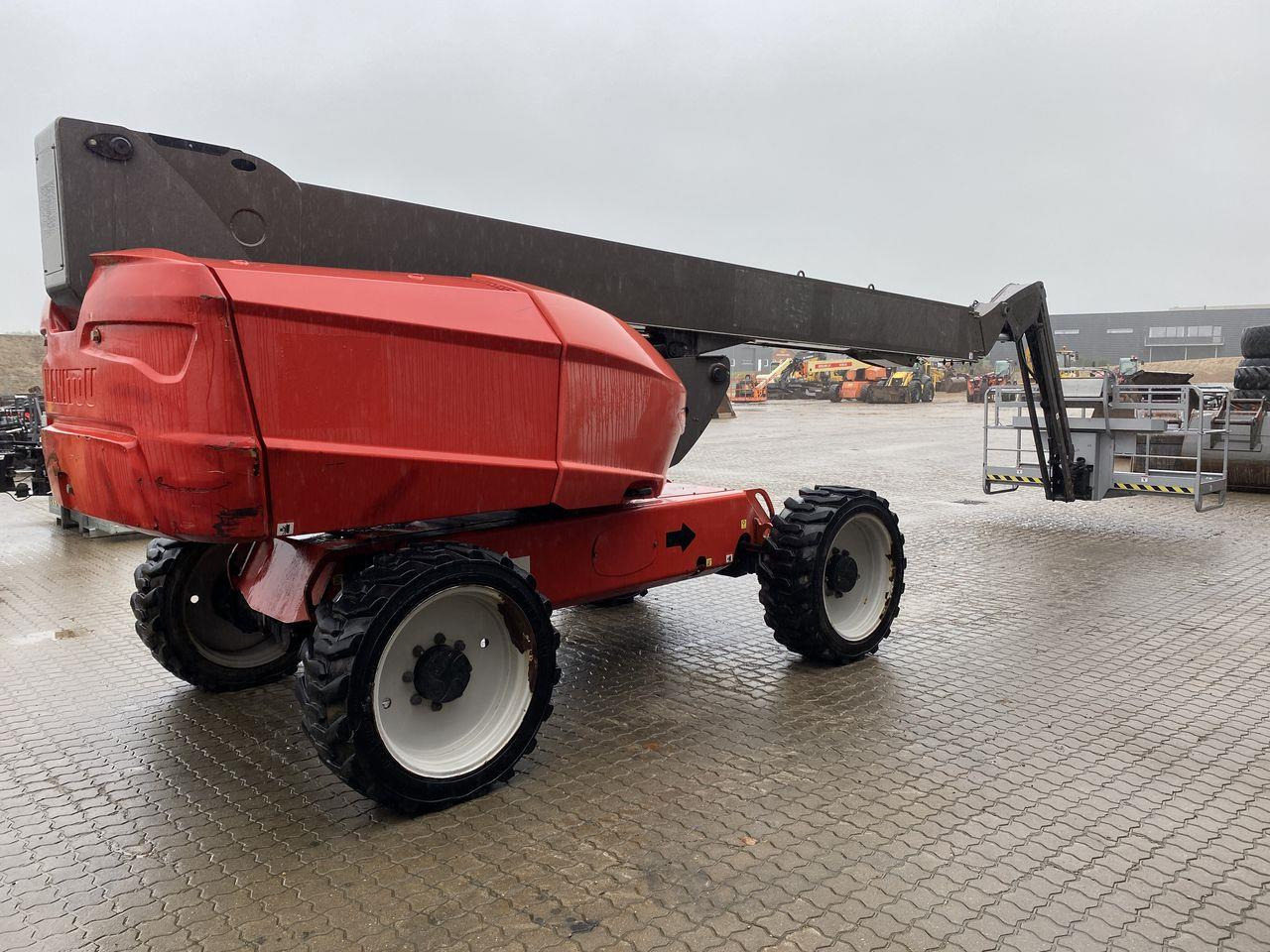 Manitou 260TJ - Plataforma articulada: foto 4 Manitou 260TJ - Plataforma articulada: foto 4