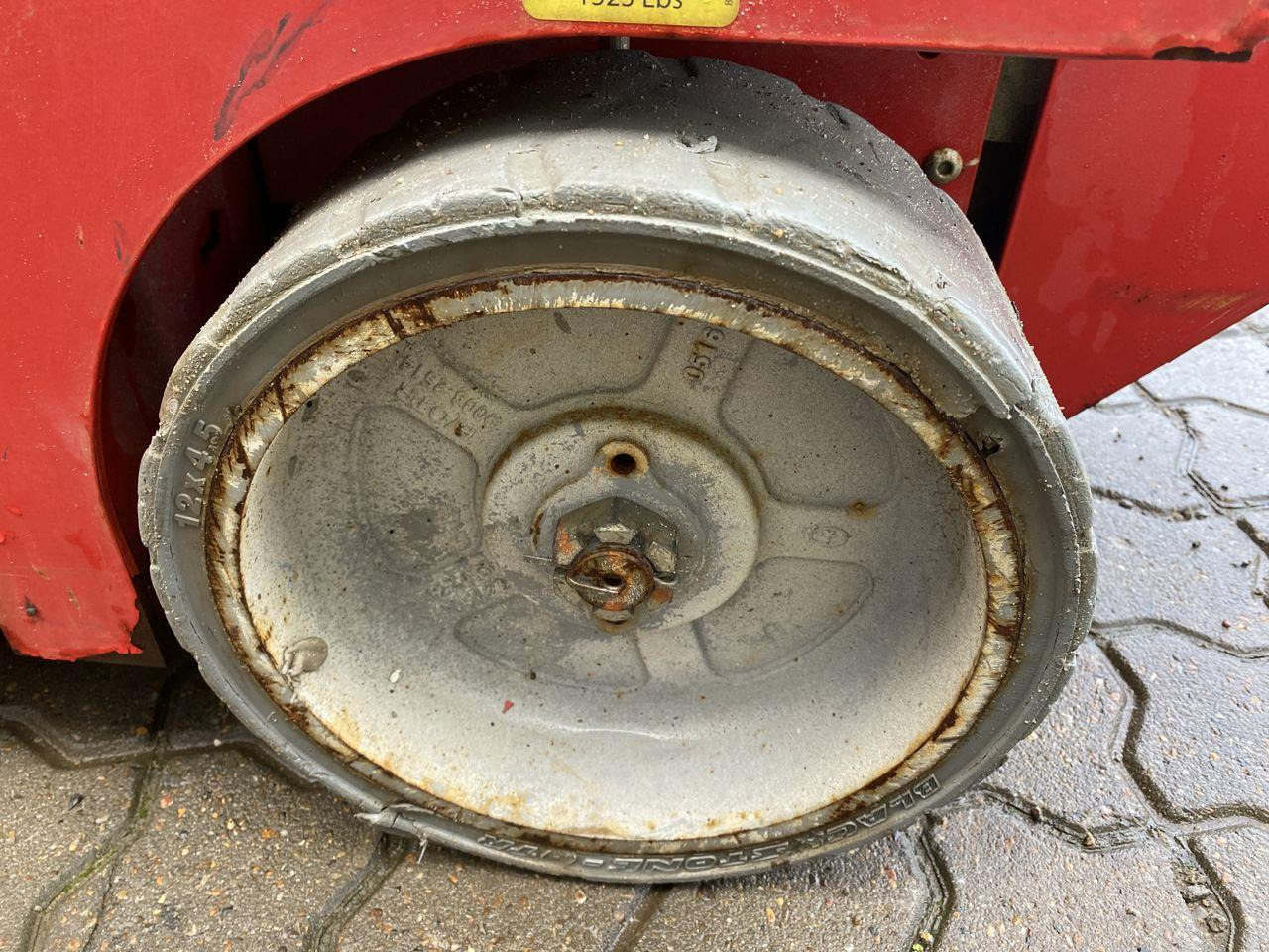 Plataforma de Tijera/ Plataforma de tesoura Manitou 78SEC: foto 6 Plataforma de Tijera/ Plataforma de tesoura Manitou 78SEC: foto 6