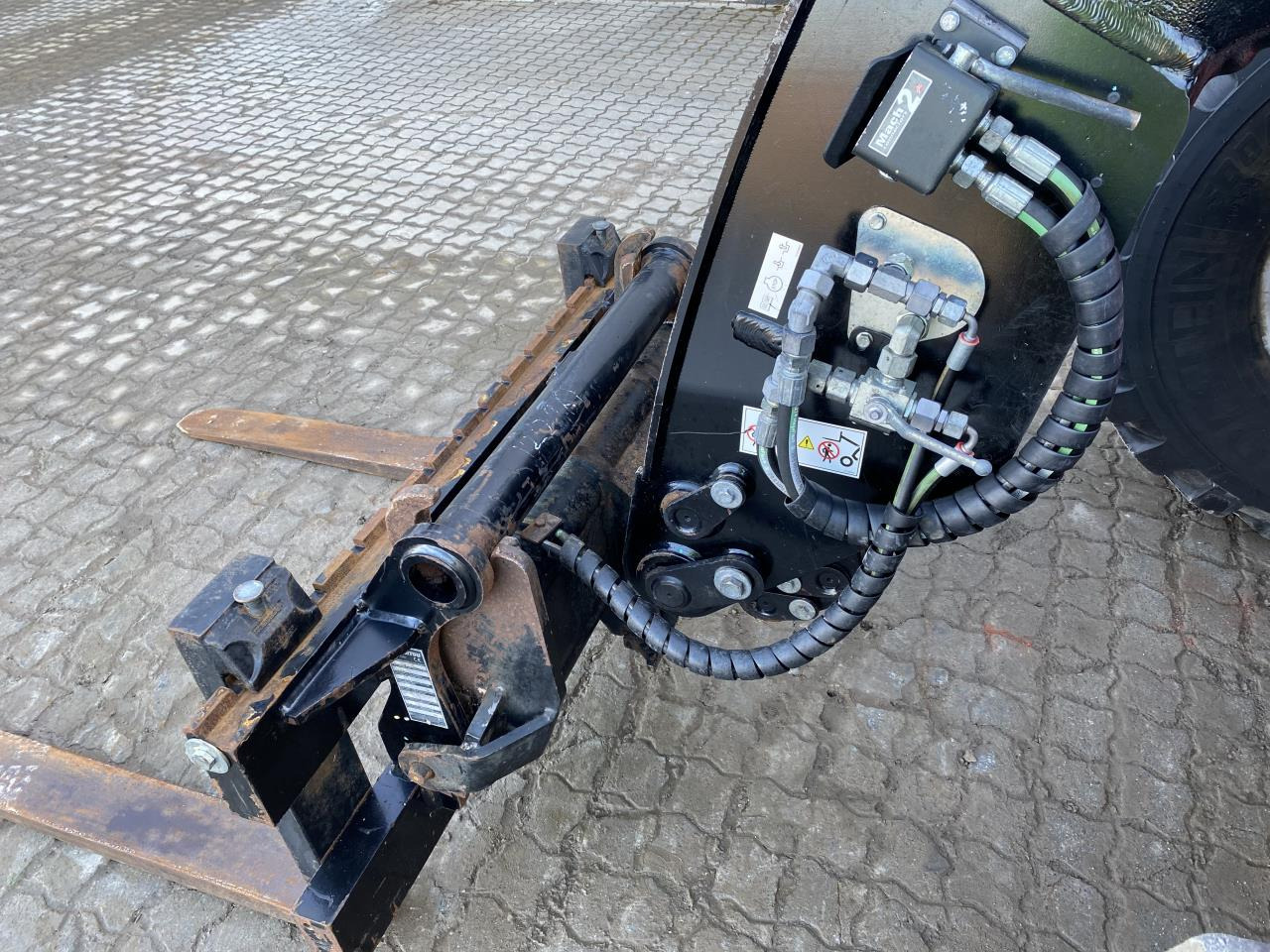 Empilhador telescópico Manitou MLT841-145PS+ ELITE ST5: foto 11 Empilhador telescópico Manitou MLT841-145PS+ ELITE ST5: foto 11