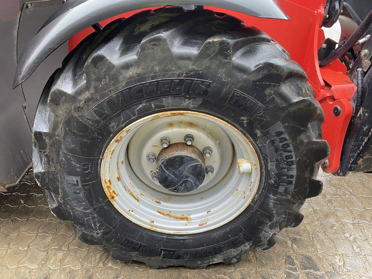 Locação financeira de  Manitou MT1440A ST3B Manitou MT1440A ST3B: foto 6