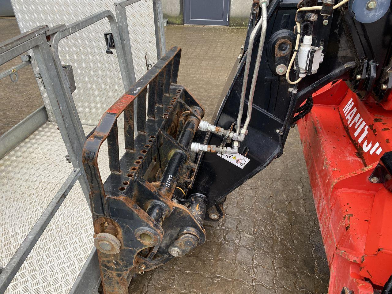 Locação financeira de  Manitou MT1440A ST3B Manitou MT1440A ST3B: foto 9