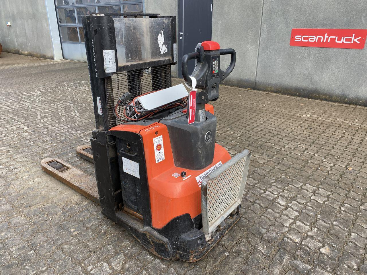 Toyota BT Staxio - Equipamento de armazém: foto 2 Toyota BT Staxio - Equipamento de armazém: foto 2