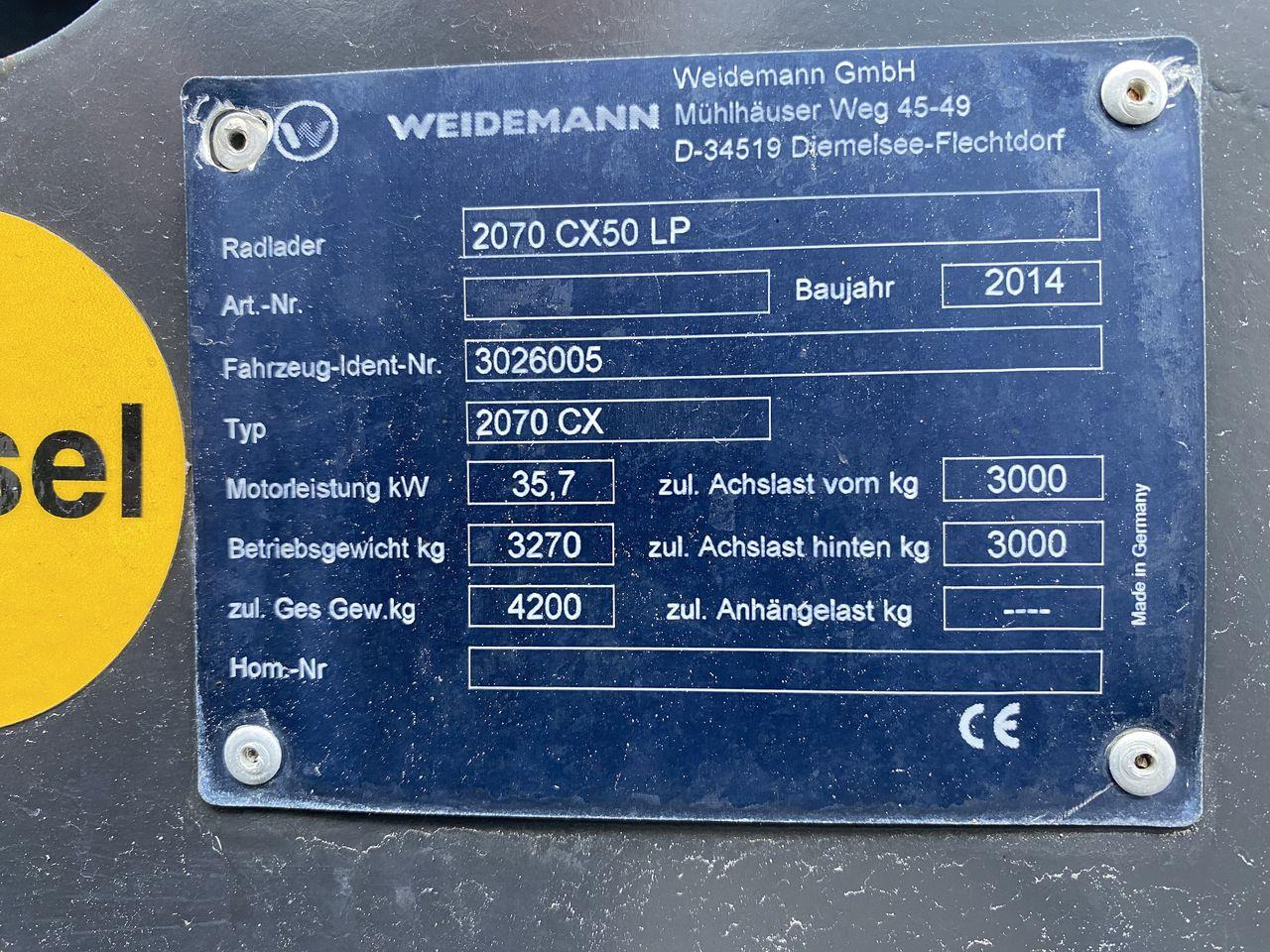 Carregadora articulada Weidemann 2070: foto 10