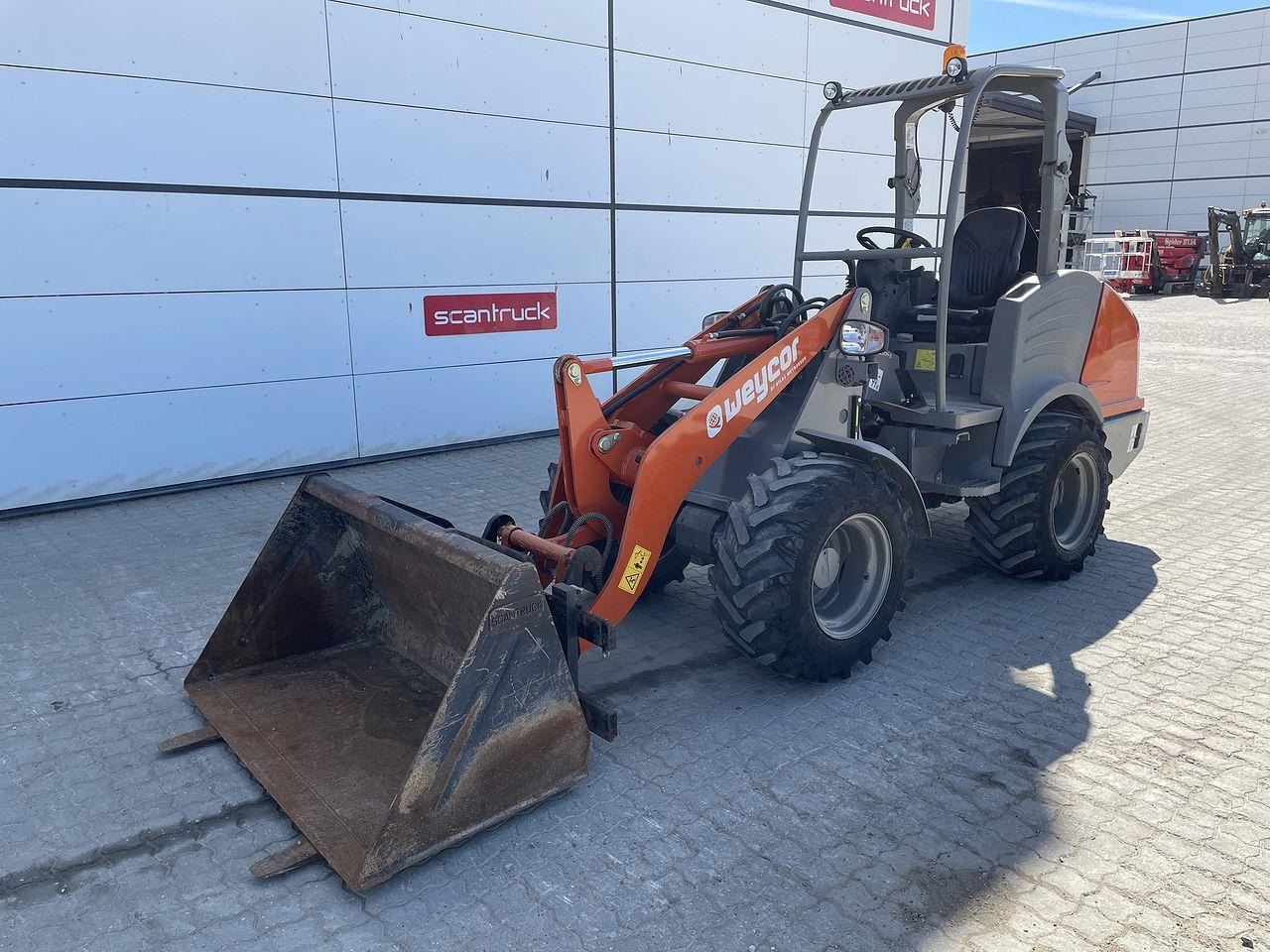 Weycor AR380 Agrar - Carregadora articulada: foto 1 Weycor AR380 Agrar - Carregadora articulada: foto 1