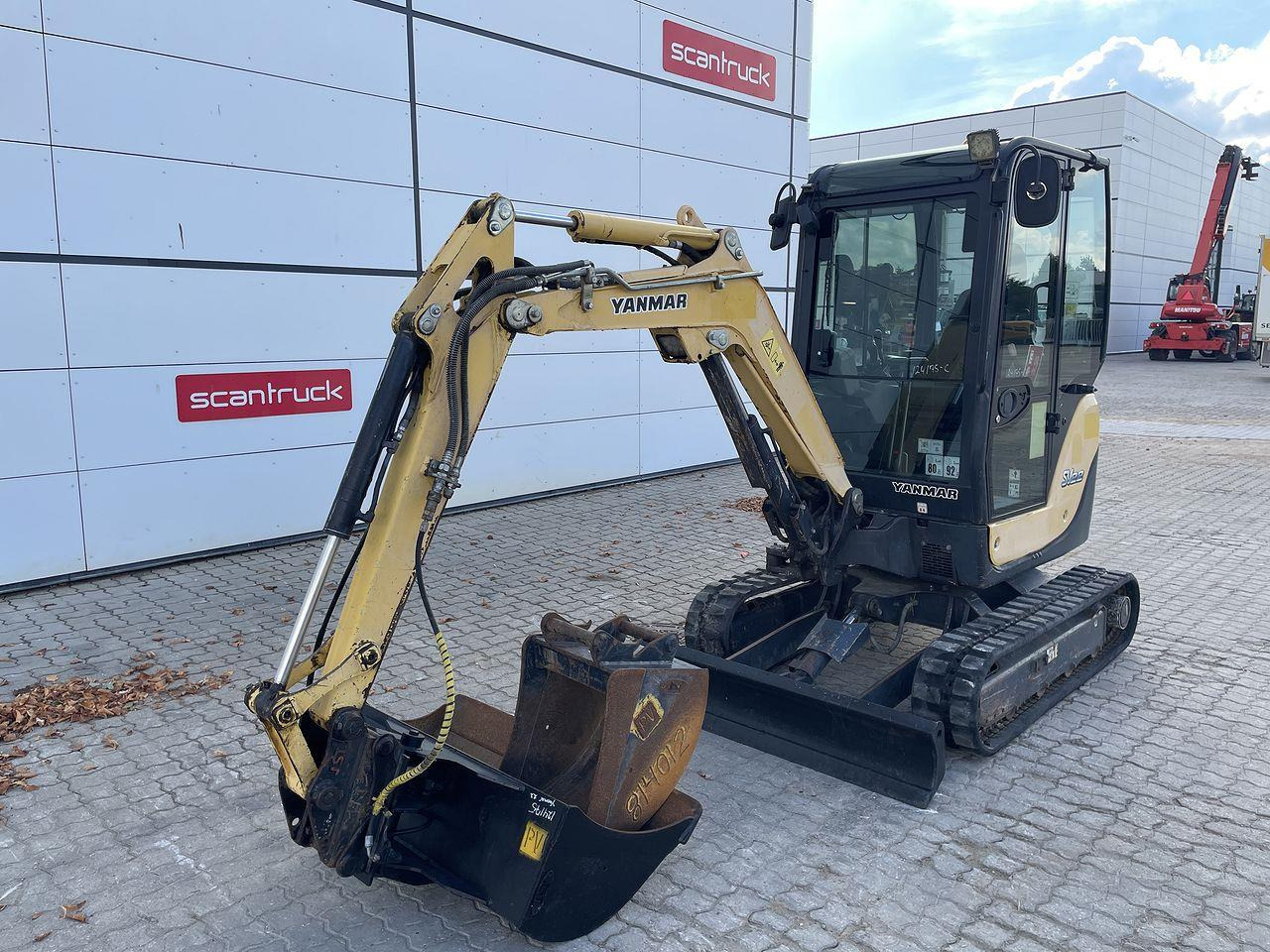 Yanmar SV22 - Mini escavadeira: foto 1 Yanmar SV22 - Mini escavadeira: foto 1