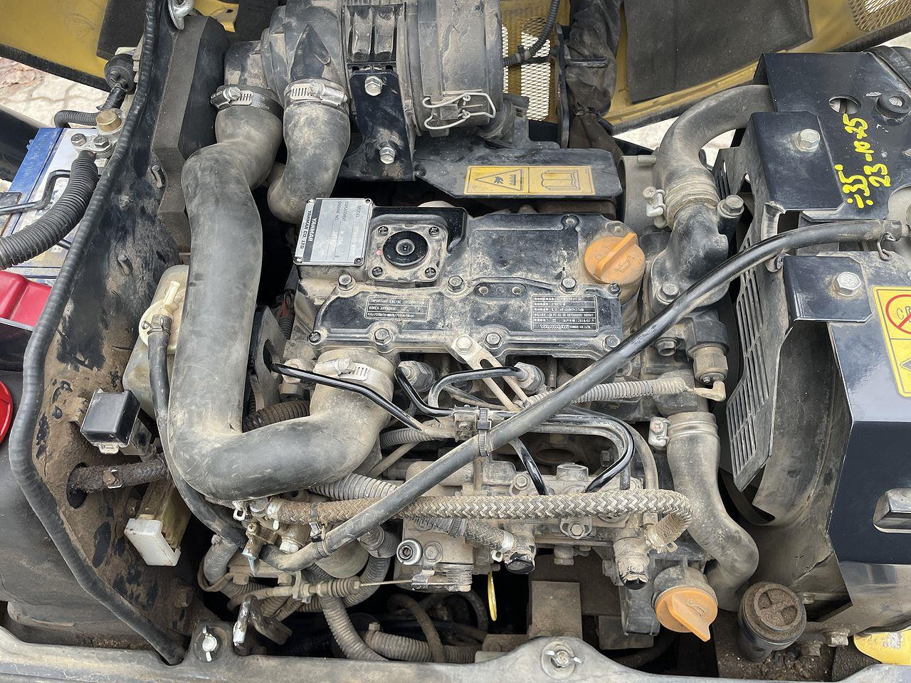 Mini escavadeira Yanmar VIO12: foto 8