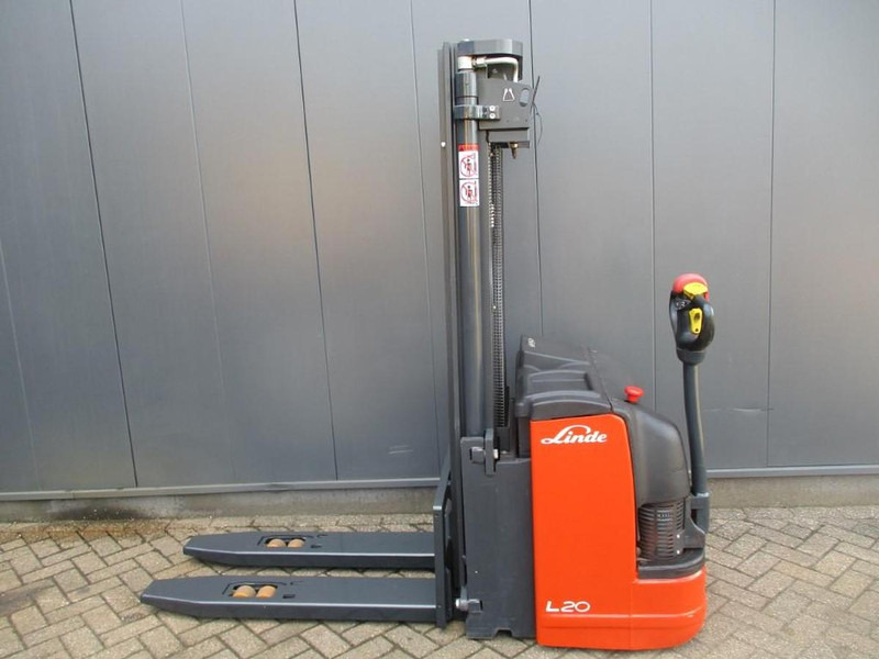 Linde L 20i - Stacker: foto 1 Linde L 20i - Stacker: foto 1